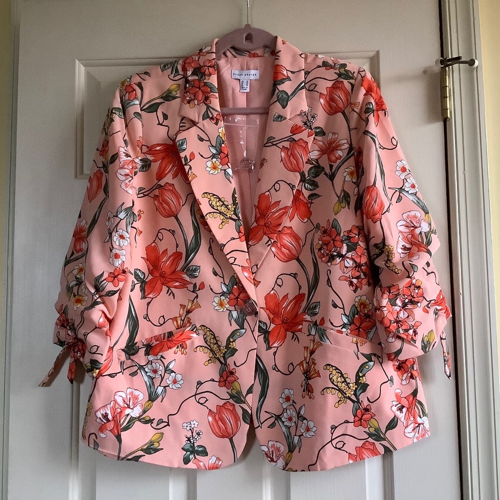 Susan Graver Printed Blazer with Ruched Sleeves Peach Floral SZ 12